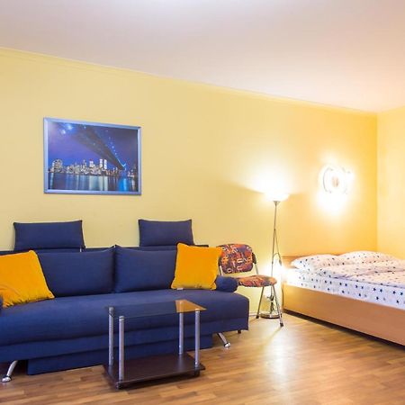 Nauky Avenue Apartment Kharkiv Exterior photo
